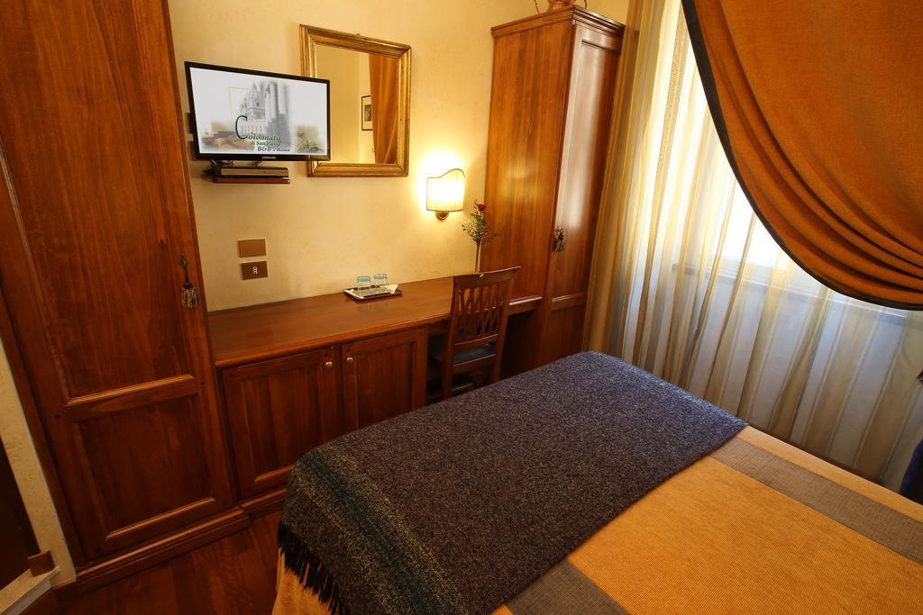 Bed and Breakfast Al Colonnato Di San Pietro à Rome Extérieur photo
