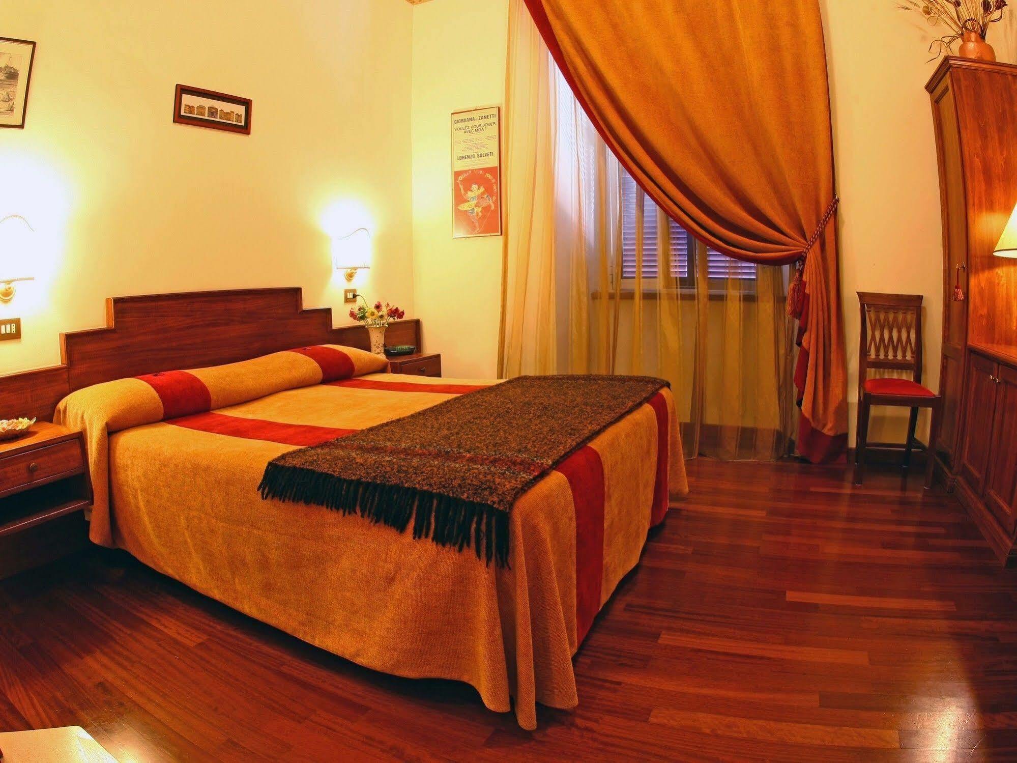 Bed and Breakfast Al Colonnato Di San Pietro à Rome Extérieur photo