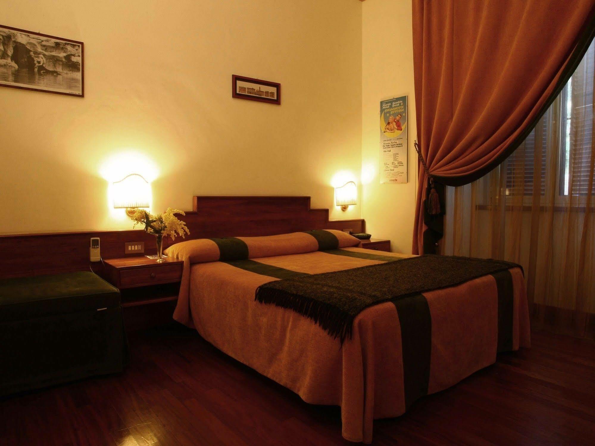 Bed and Breakfast Al Colonnato Di San Pietro à Rome Extérieur photo