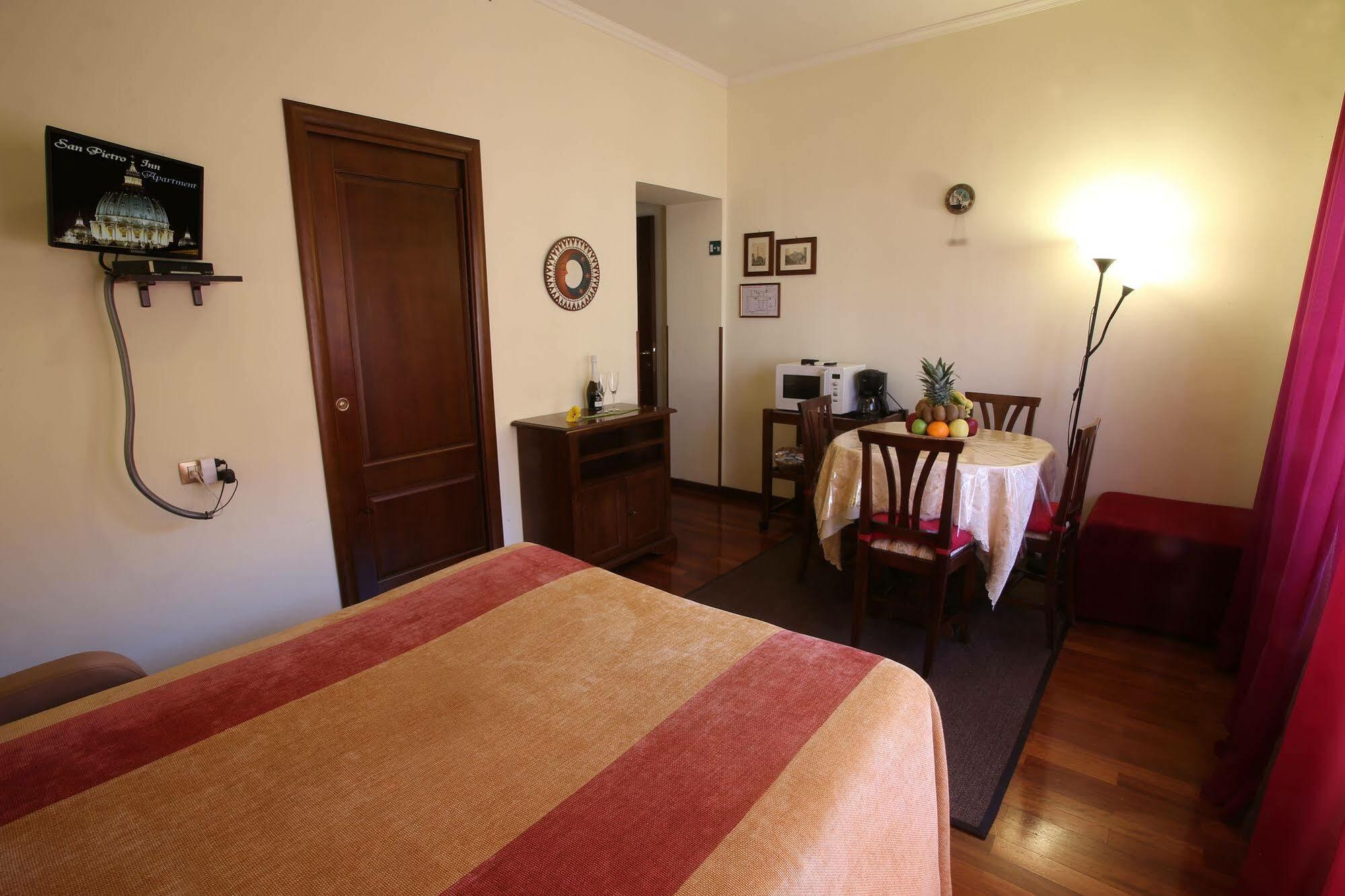 Bed and Breakfast Al Colonnato Di San Pietro à Rome Extérieur photo